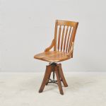 1674 8346 SWIVEL CHAIR